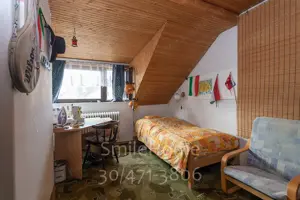 Kétlakásos, 7 szobás családi ház eladó    - kép 12