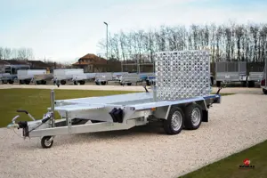 Új 3m-es gépszállító utánfutó (2700kg) most 2.184.000 Ft helyett 1.990.000 Ft - kép 6