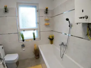 Kertvárosi környezetben, mindenhez közel... - kép 13