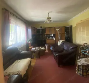 Kiskunhalas Hunyadi utcában 4 szobás, napelemes családi ház több melléképülettel! - kép 4