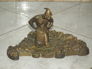 Ritka fajsúlyos réz Árpád vezér Honfoglalási dísztárgy