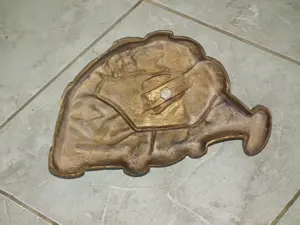 Ritka fajsúlyos réz Árpád vezér Honfoglalási dísztárgy - kép 10