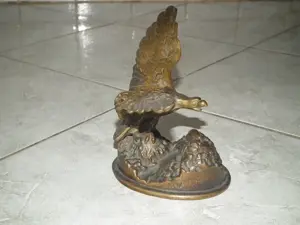 Régi Turul sas szobor turulmadár súlyos réz nr.5 - kép 2