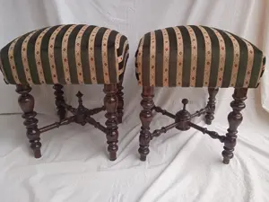 Két darab k rpitozott szék egyben eladó  - kép 3