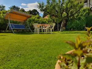 Zamárdiban, a Balatontól 4 percre, klímás, kis ház kiadó. - kép 2