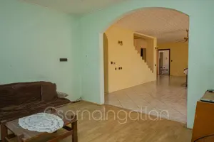 Babót - 1994-ben épült két lakrészes ház eladó - kép 5