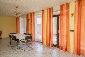 Babót - 1994-ben épült két lakrészes ház eladó - kép 3