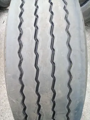 385 55R22.5 - 385 65R22.5 használt pótkocsi gumik 385 65R22.5 385 65  - kép 2