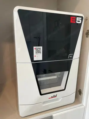 VHF E5 5-Axis Dental Milling Machine - kép 2