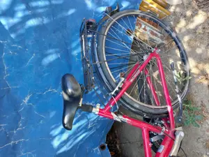 Pegasus agydinamós 28 as kerék 21 seb,kép szerinti állapot 28 ezer ft. Nem leszervizelt ezért ennyi  - kép 6