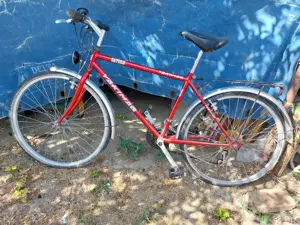 26 as kerék 18 seb  gumik cserések kép szerinti állapot 5 ezer ft. Nem leszervizelt ezért ennyi az á