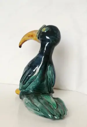 Horgas csőrű madárka. Kerámia szobor Goszthony Mária Magyarország - kép 3