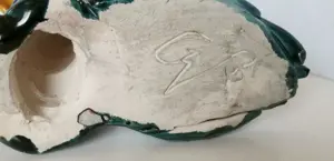 Horgas csőrű madárka. Kerámia szobor Goszthony Mária Magyarország - kép 4