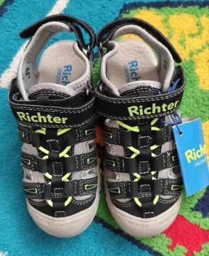 ÚJ 27-es Richter zárt orrú fiú szandál, szandálcipő