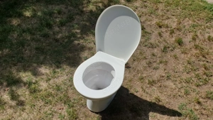 Cersanit WC csésze ülőkével eladó, hátsó kifolyású - kép 2