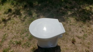 Cersanit WC csésze ülőkével eladó, hátsó kifolyású - kép 3