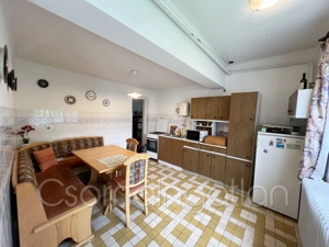 Egyed - összkomfortos ház nagy melléképületekkel, telekkel eladó - kép 10