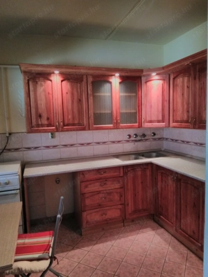 erkélyes  felújított és szigetlt Győri kapui  lakás kiadó - kép 2