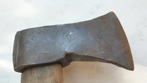 Kis balta eladó, 777g - kép 5