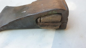 Kis balta eladó, 777g - kép 6