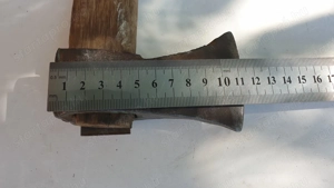 Kis balta eladó, 777g - kép 13