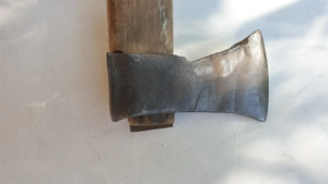 Kis balta eladó, 777g - kép 14