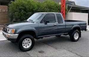 1991-es Toyota Pickup Deluxe Xtra Cab 4x4 - kép 4