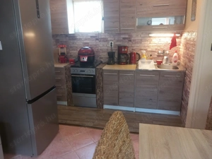 Siklóson emeltszintű kétházas ingatlan olcsón eladó - kép 10