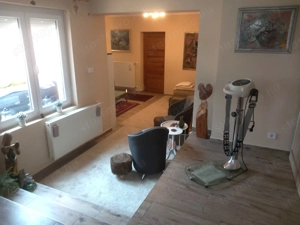 Siklóson emeltszintű kétházas ingatlan olcsón eladó - kép 6