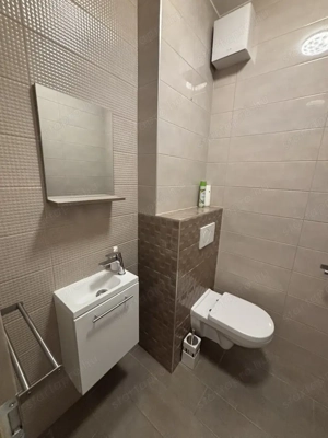 Tiszaújvárosban modern, erkélyes, igényes lakás kiadó!  - kép 12