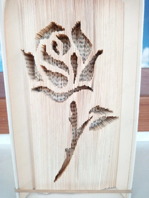 Ajándék, könyvszobor Rózsa, Egy szál virág hölgyeknek - kép 4