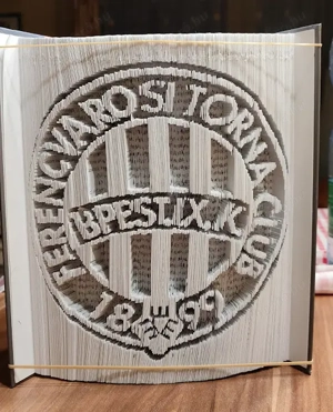 Ajándék, Könyvszobor FTC rajongónak - kép 3