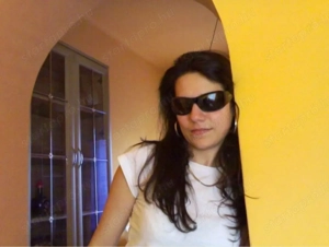 Potens férfiakat, nagyobb mérettel, gang bang bulihoz.