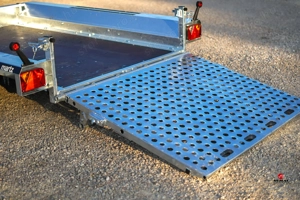 Új 1800kg-os gépszállító utánfutó most 1.590.000 Ft helyett 1.490.000 Ft  - kép 5