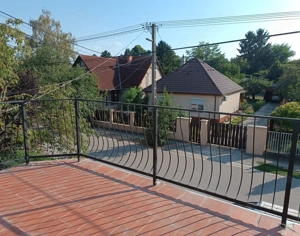 Eladó kétszintes családi ház Göd-Felsőgödön.   - kép 10