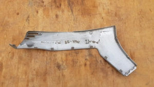 Kymco Xciting 250 - 500 taposó alatti idom jobbos - kép 4