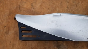 Kymco Xciting 250 - 500 taposó alatti idom jobbos - kép 2