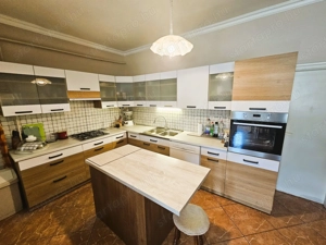 Harkakötöny központjában igényesen felújított családi ház eladó! - kép 5