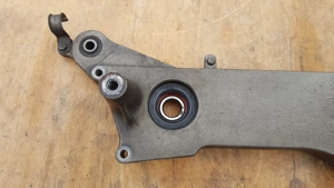 Kymco Xciting 250 hátsó lengőkar - kép 2