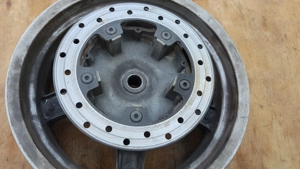 Kymco Xciting 250 hátsó felni - kép 2