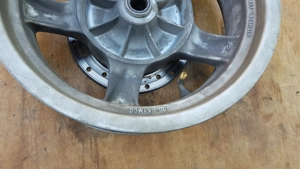 Kymco Xciting 250 hátsó felni - kép 5