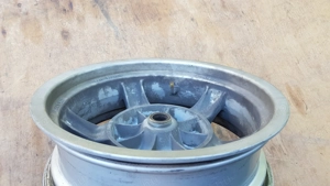 Kymco Xciting 250 hátsó felni - kép 9