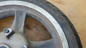 Kymco Xciting 250 első kerék - kép 5