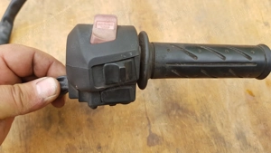 Kymco Xciting 250 - 500 kormánykapcsoló jobbos - kép 5