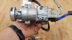 Kymco Xciting 300 i.e R gyújtáskapcsoló - kép 8