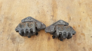 Kymco Xciting 250 első féknyereg pár - kép 6