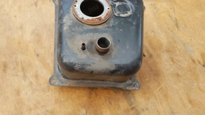 Kymco Xciting 250 - 500 i.e üzemanyag tank - kép 7