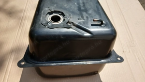 Kymco Xciting 250 - 500 üzemanyag tank   karburátoros - kép 7