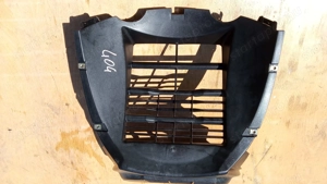 Kymco Xciting 250 - 500 hűtő előtti idom - kép 2