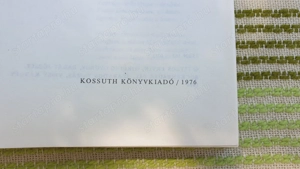 Magyarok az Antarktiszon c. könyv eladó, 1976 - kép 4